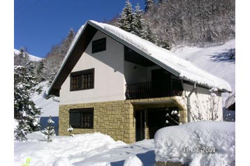 Eslovaquia Chata Jarabá, Exterior